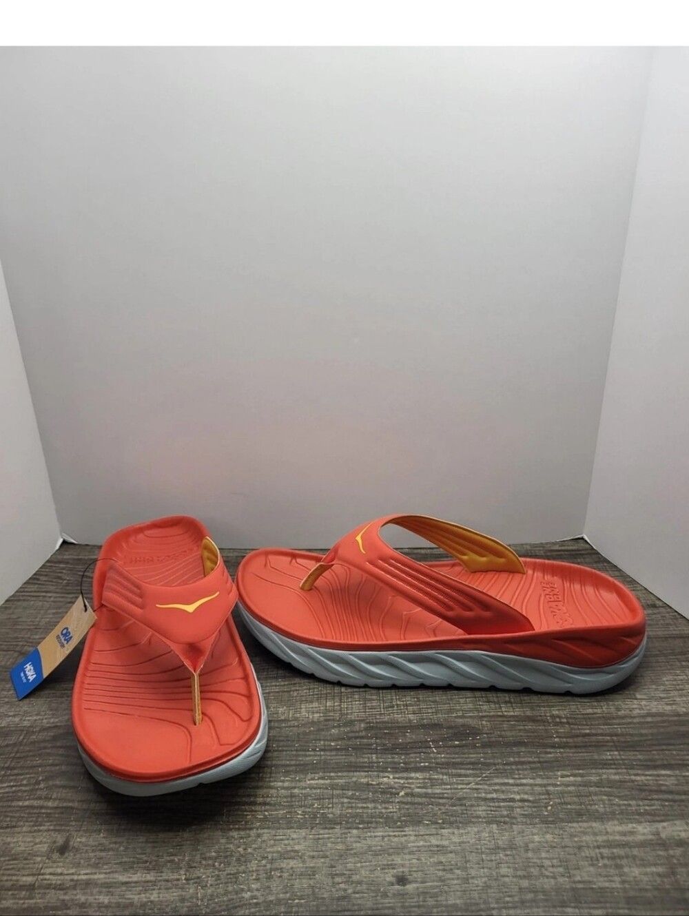 Hoka Ora Recovery Flip  Fiesta Amber Yellow 1099675 FAYW Men's Size 12 New